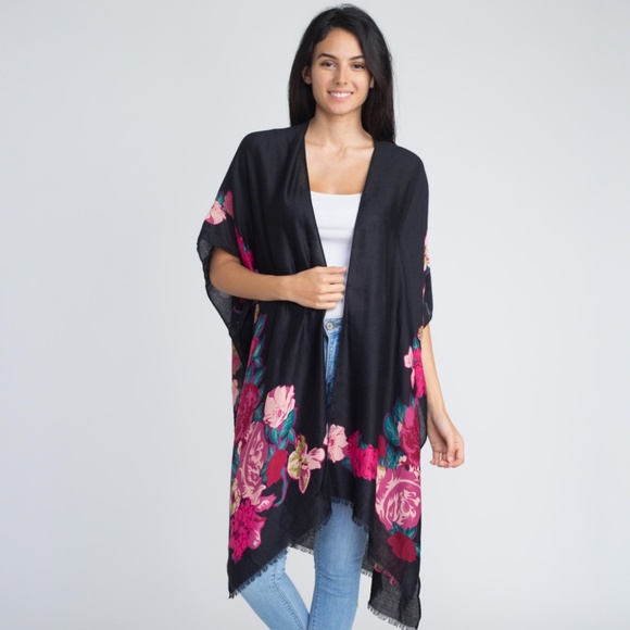ONE BLESSED NANA Tops - NWT **BOUTIQUE**   Perfect for FALL   KIMONO  OSFM